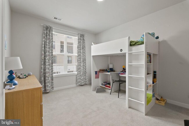 Building Photo - 7401 Backett Wood Ter