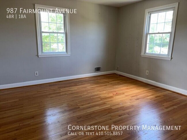 Building Photo - 987 Fairmount Ave