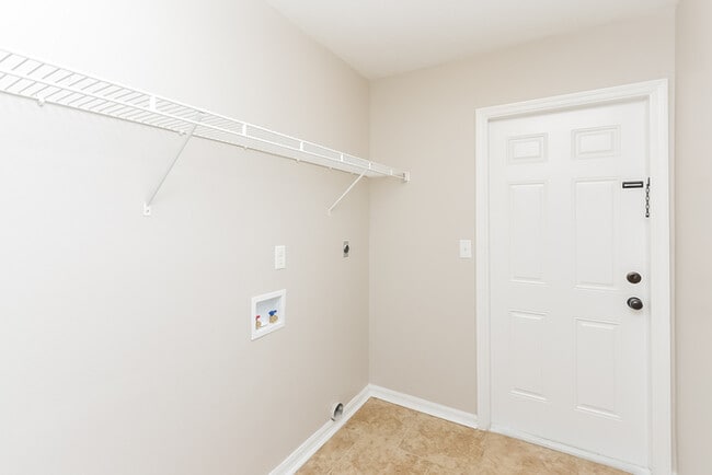 Building Photo - 3517 Jade Ln
