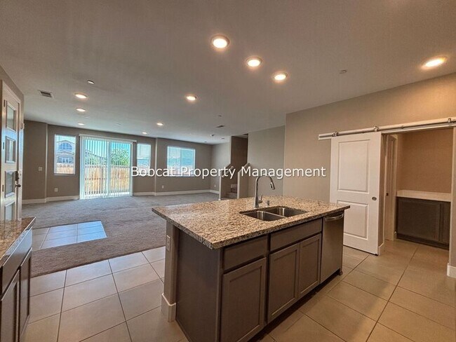 Building Photo - 3601 Pulsar Ln