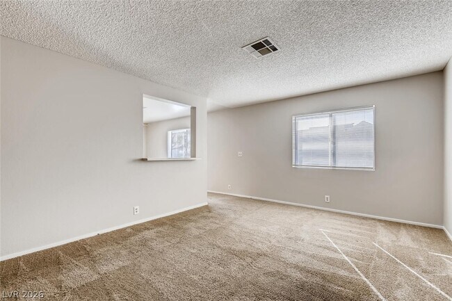 Building Photo - 5171 W Pioneer Ave