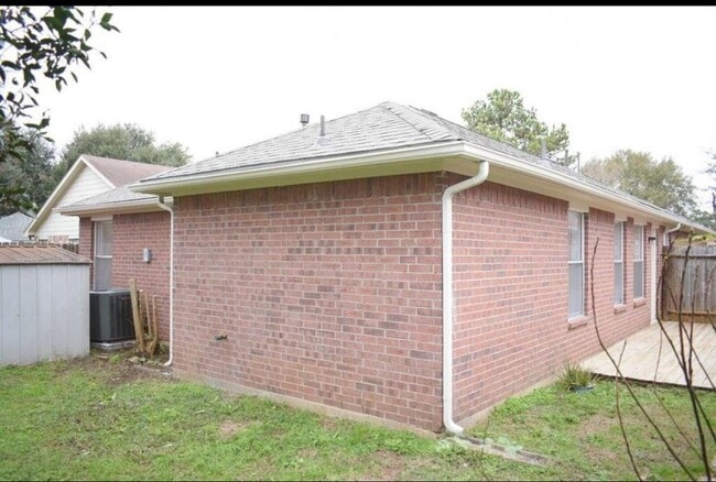 Building Photo - 12427 Westlock Dr