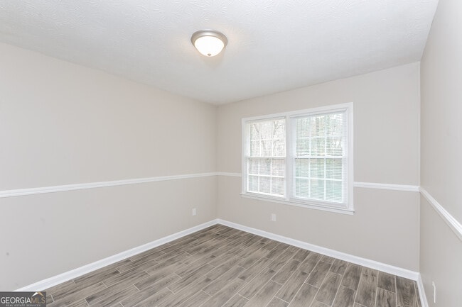 Building Photo - 4702 Lucerne Valley Rd SW