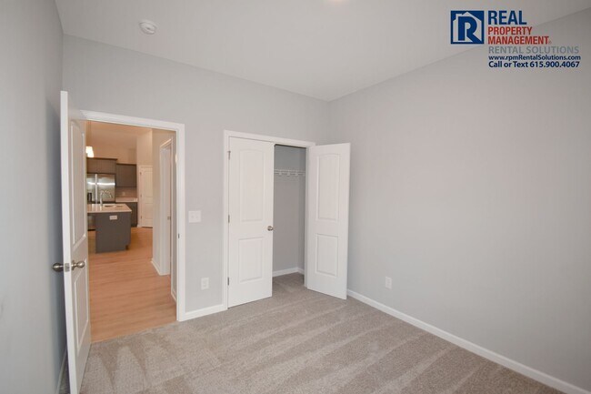 Building Photo - Beautiful 4bd home in Walter Hill! Gorgeous upgrades, attached garage and covered patio!
