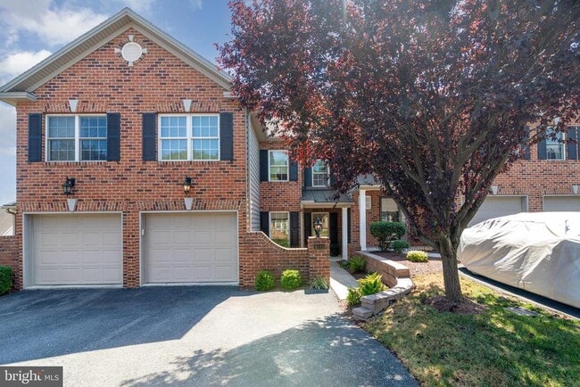 Building Photo - 5150 Mendenhall Dr.