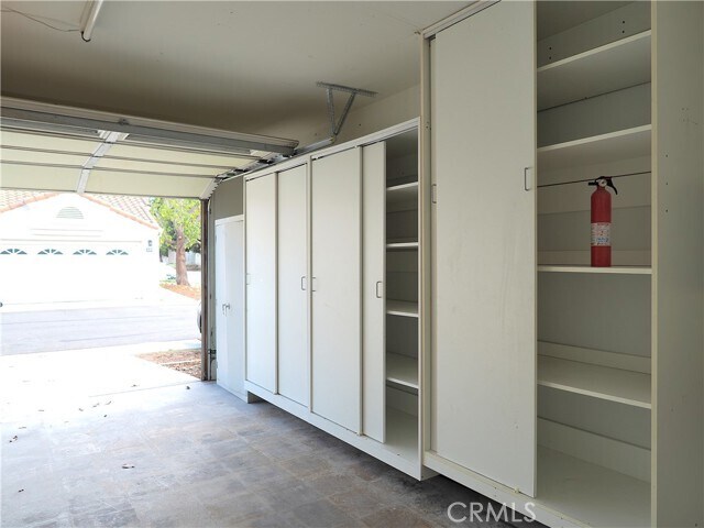 Building Photo - 108 Almador