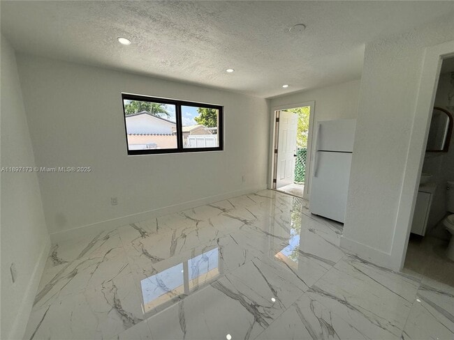 Building Photo - 9824 SW 26th Terrace