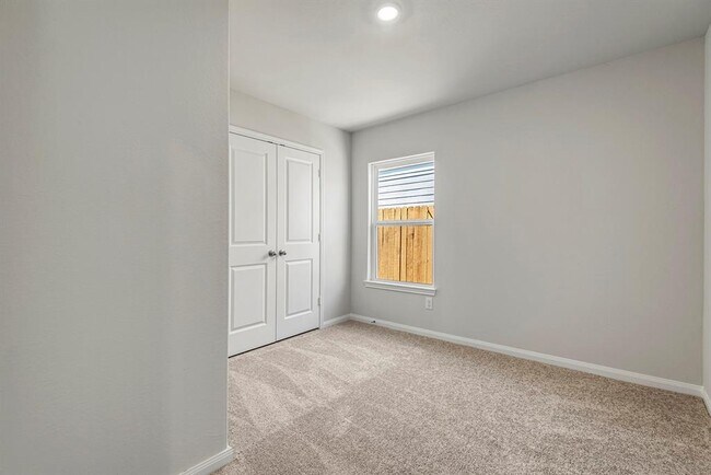 Building Photo - 8210 Blooming Meadow Ln