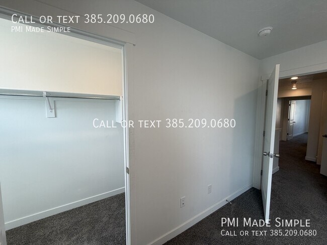 Building Photo - 3901 Buckland Dr
