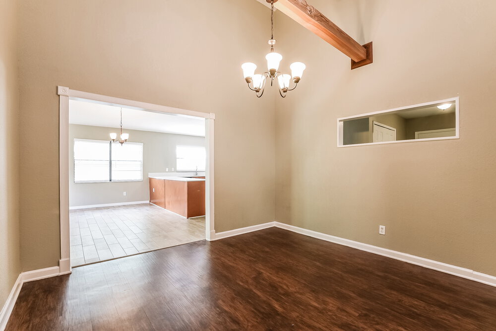 Building Photo - 1345 Bridlebrook Dr