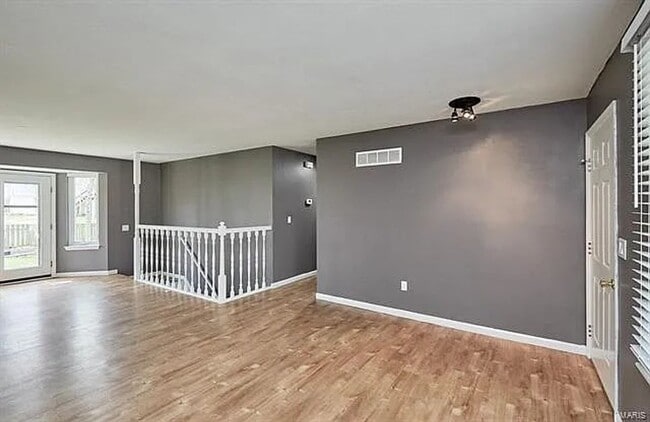 Building Photo - Coming Soon St Peters Area