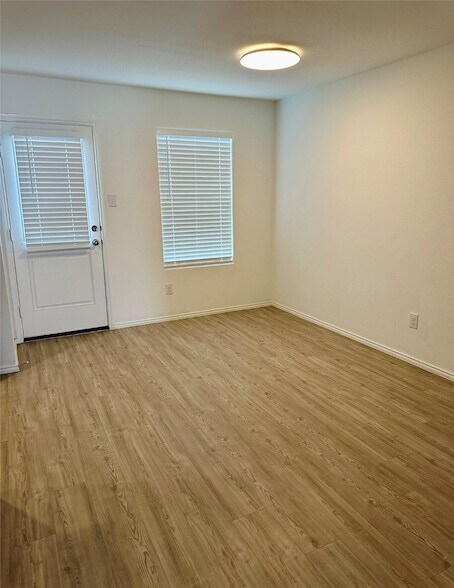 Building Photo - 1514 Trick Riding Wy