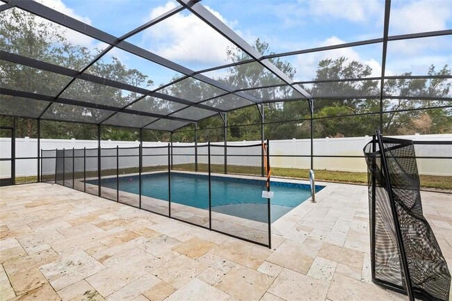 Building Photo - 61 Farmsworth Dr