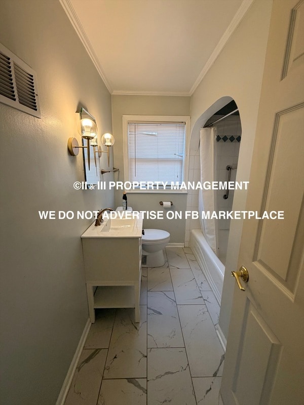 Building Photo - 5840 Floyd St