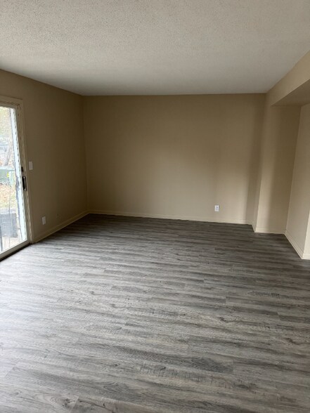 Building Photo - 1423 Johnson St