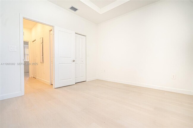 Building Photo - 13237 SW 286th Terrace