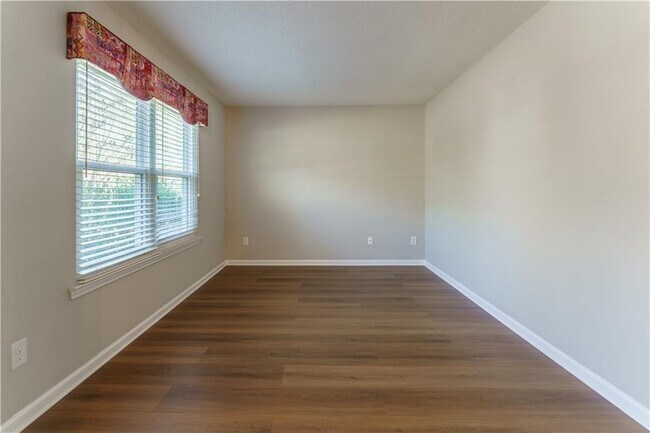 Building Photo - 6535 Glen Pond Trce