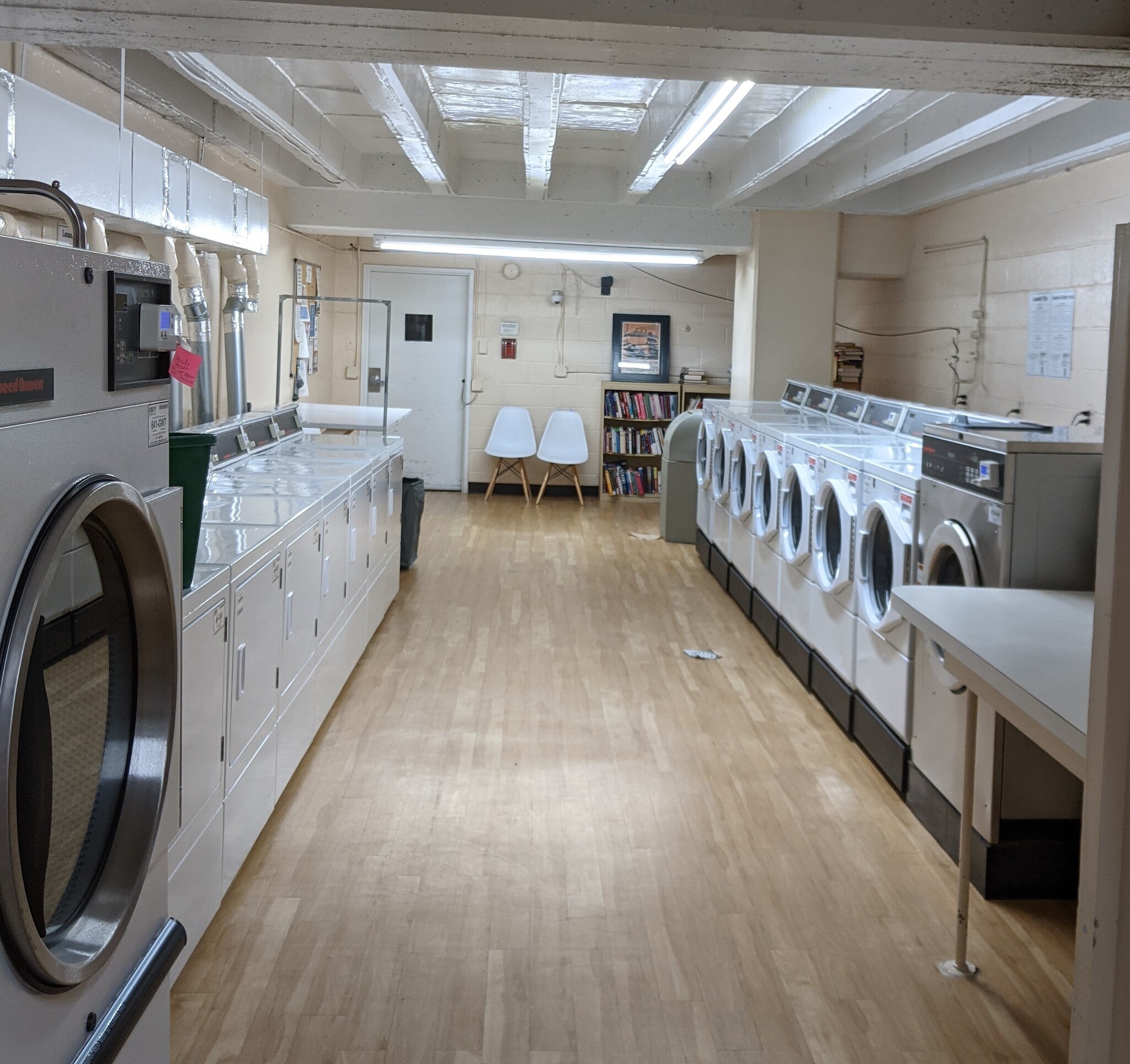 Laundry Room B - 1435 4th St SW