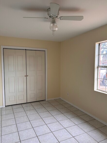 Building Photo - 4703 Young Dr