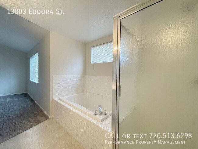 Building Photo - 13803 Eudora St