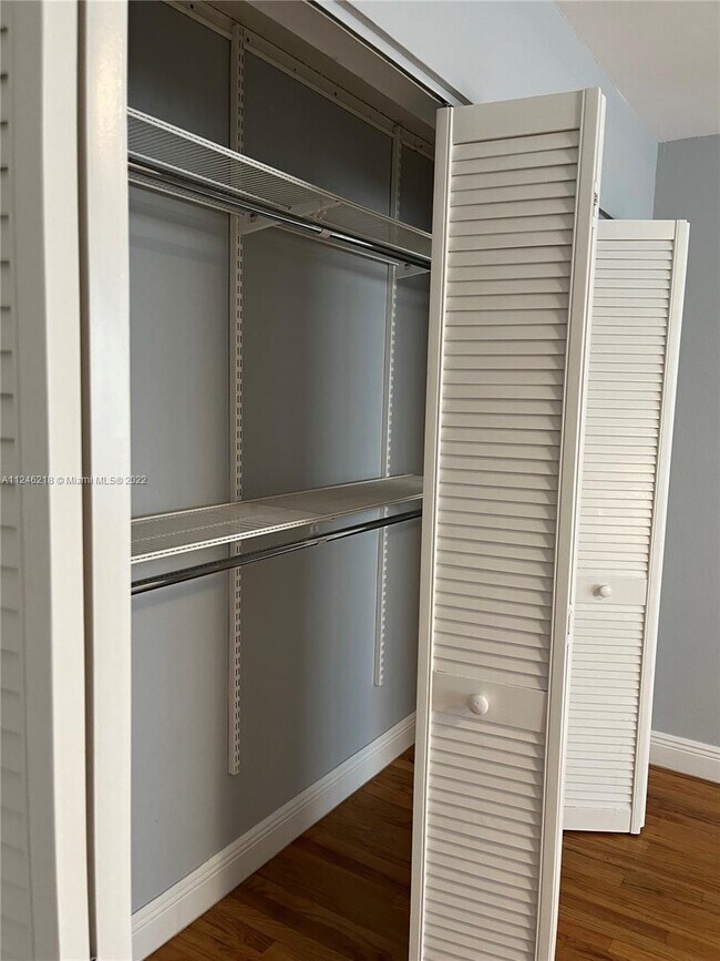 Building Photo - 1610 Lenox Ave