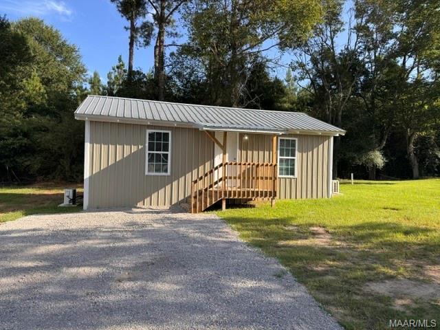 Building Photo - 1619 Pine Lake Dr