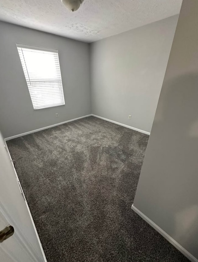 Building Photo - 1124 Kims St