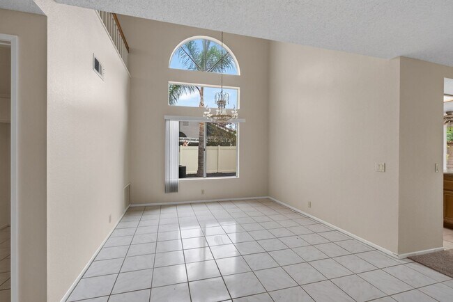 Building Photo - 7272 Foxcroft St