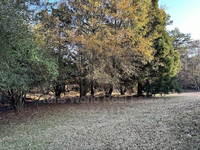 Building Photo - 8595 River Walk Landing