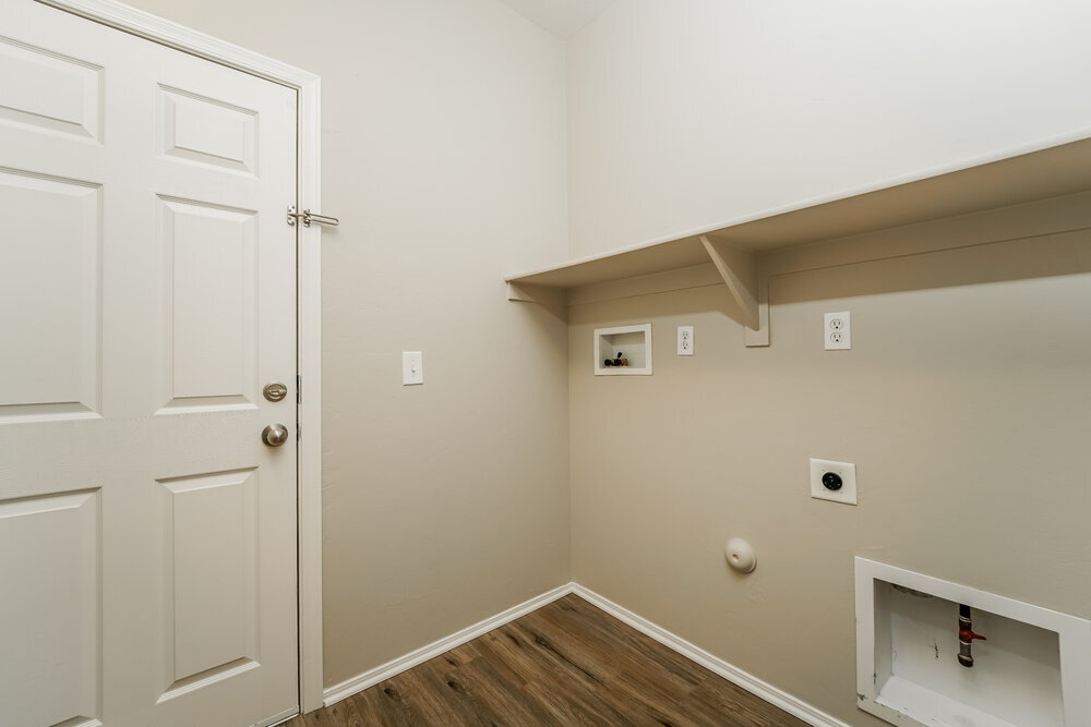 Building Photo - 8448 W Green Kingfisher Ln
