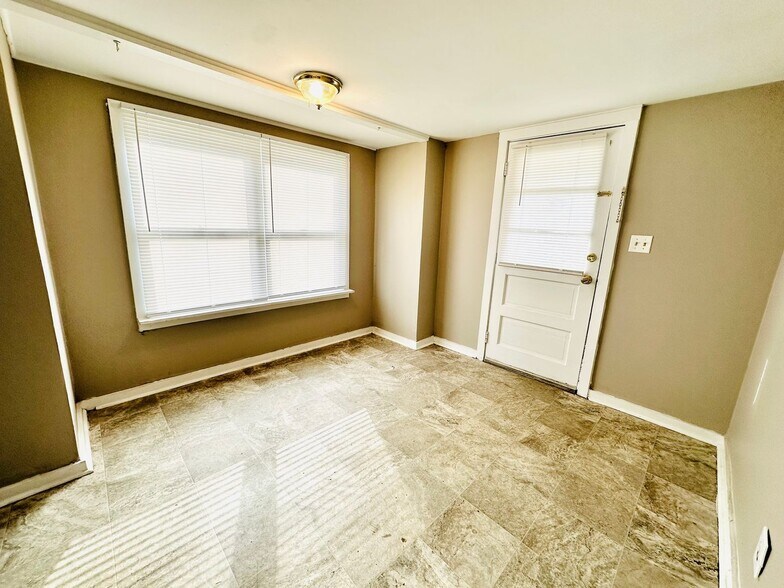Building Photo - 120 W Garrett St