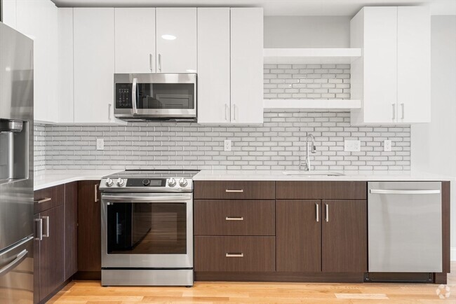 Building Photo - 10 Taber St