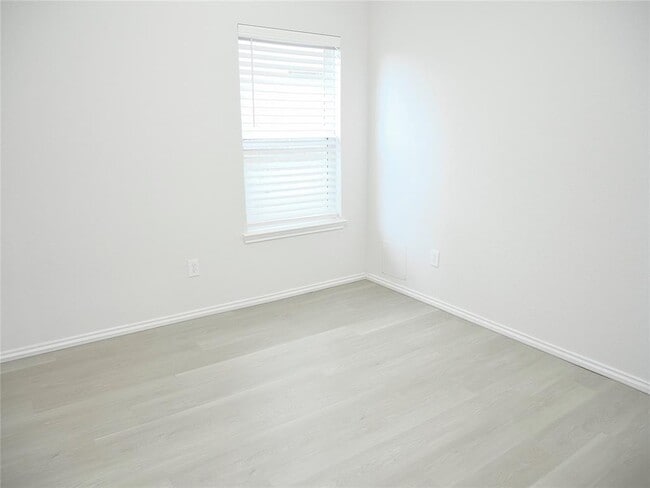 Building Photo - 3107 Andlor Hills Dr