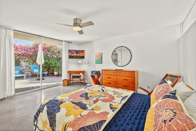 Building Photo - 76790 Lark Dr