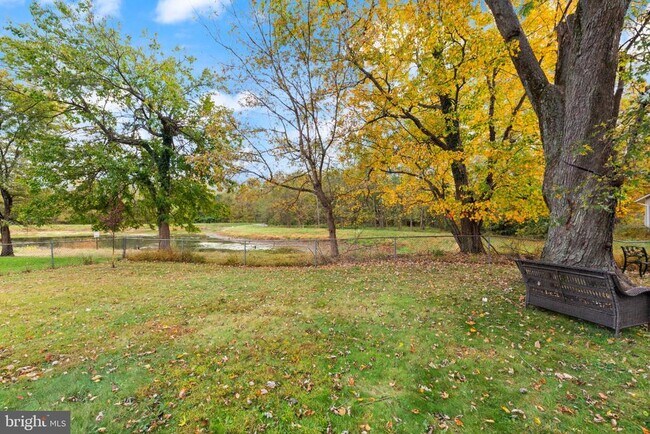 Building Photo - 3700 Ralph Rd