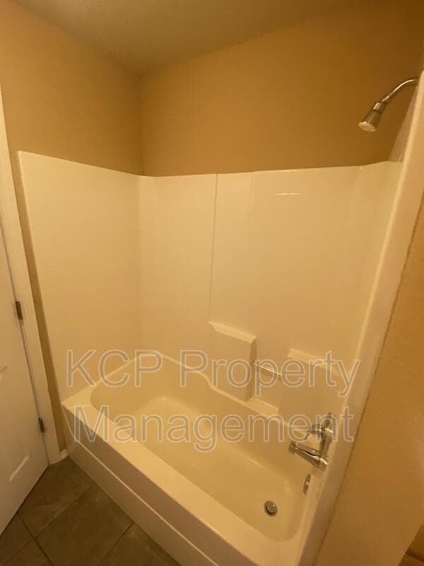 Building Photo - 2810 Fairway Hamlet Ct