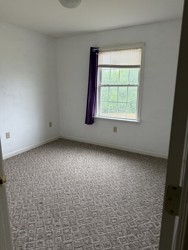Building Photo - 429 Northstar Dr