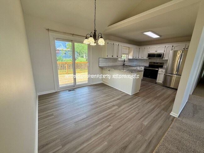 Building Photo - Beautifully Updated 3 Bed, 2 Bath Split-Level Home with Finished Basement