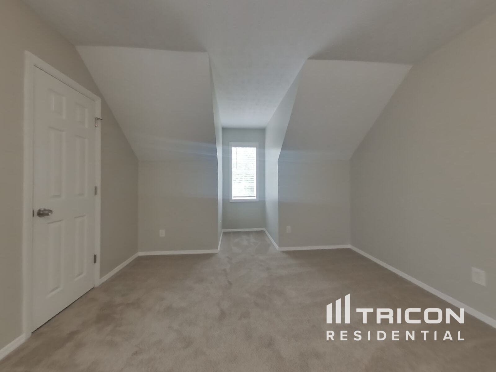 Building Photo - 3745 Talbot Ln