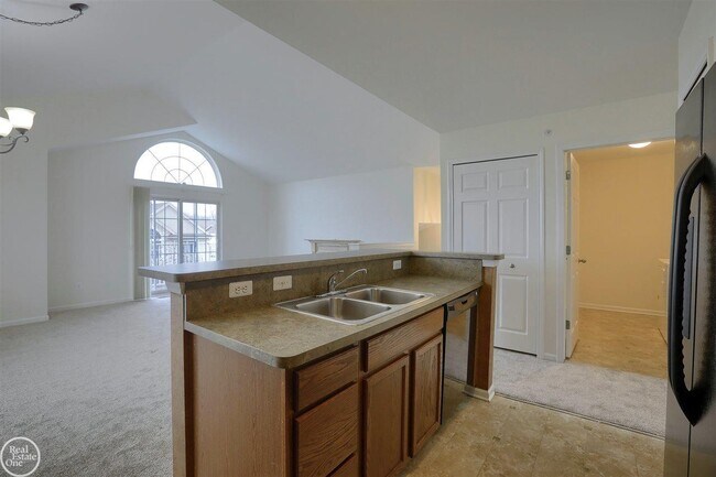 Building Photo - 29891 Heritage Pkwy