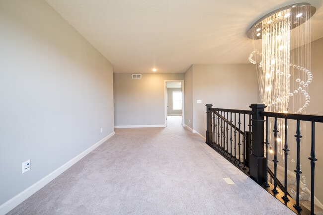 Building Photo - 15742 Everglade Ave