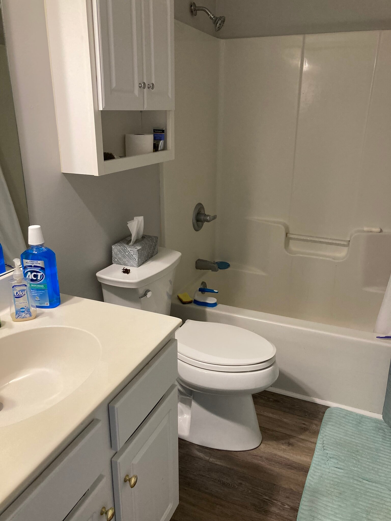 Building Photo - 231 Littleton Way