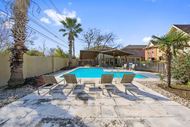 Building Photo - 1101 Grove Blvd