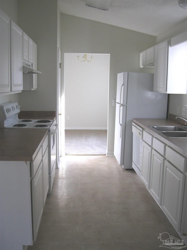 Building Photo - 5354 Cherub Cir