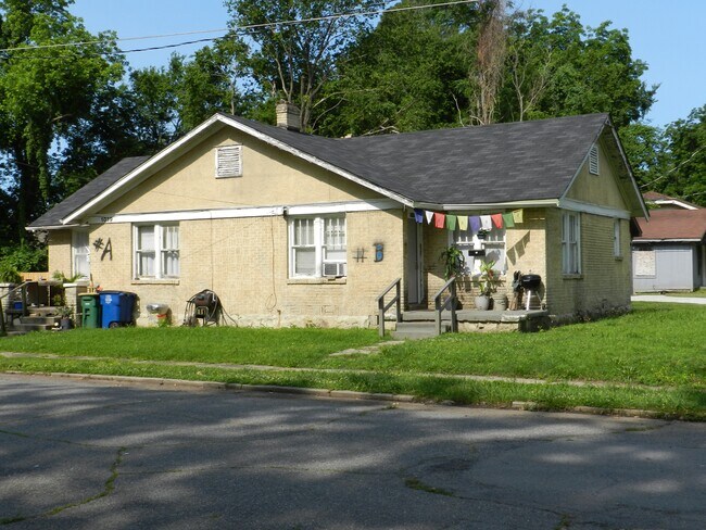 Building Photo - 1019 Frank St