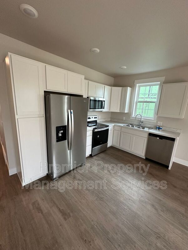 Building Photo - 6023 Elysian Rd