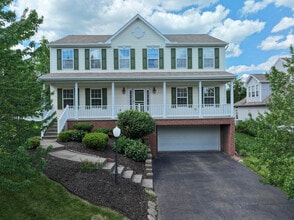Building Photo - 1909 Colonial Dr