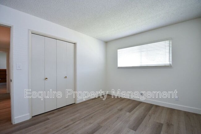 Building Photo - 1709 Ciprian Ave