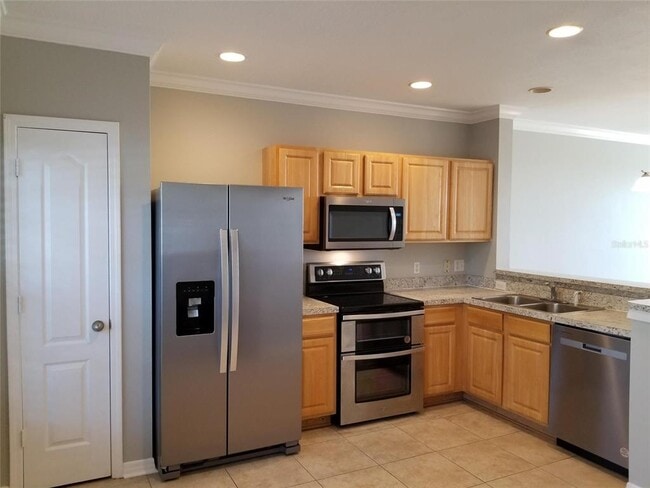 Building Photo - 4536 Kennewick Pl