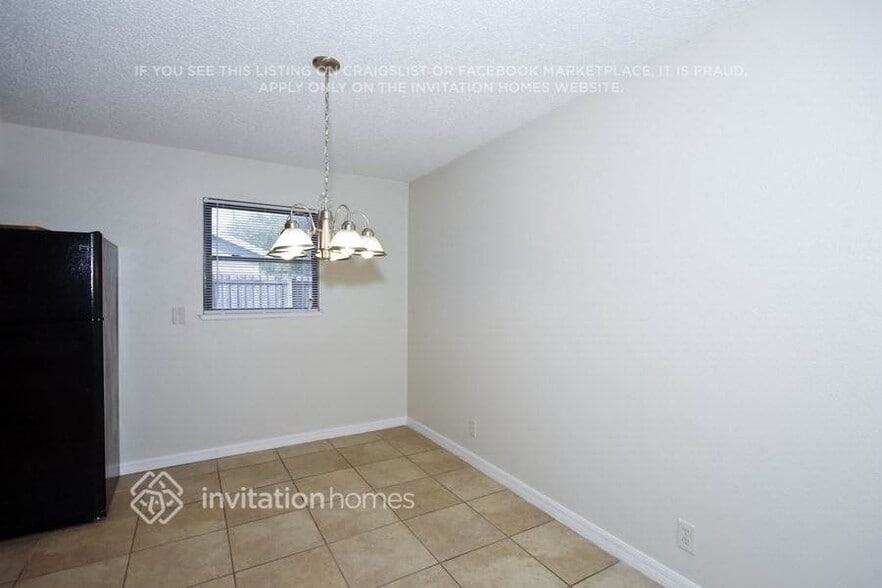 Building Photo - 192 Groveland Farms Rd